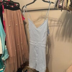 NWT junior denim romper. Size small.